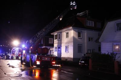 Neuenbuerg: Kaminbrand loest Einsatz fuer die Feuerwehr aus